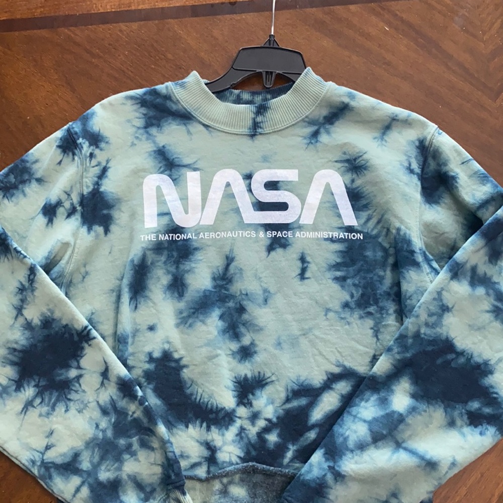 NASA crop sweatshirt.